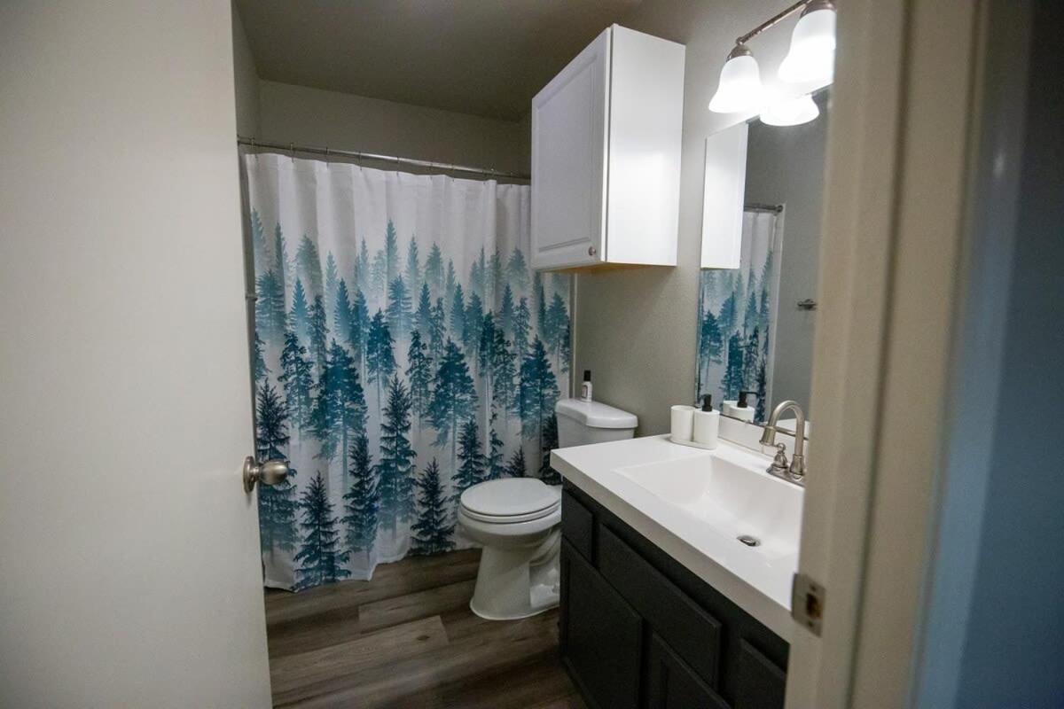 Stylish1 Bed 1 Bath Apartment Anchorage Exterior foto